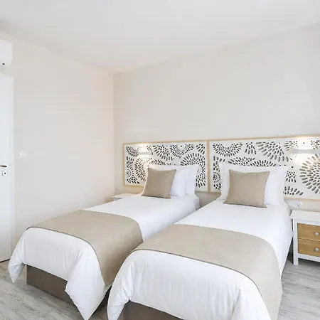 Chaika 203 Apartamento *