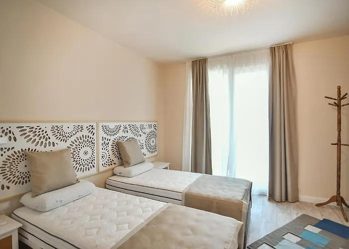 Chaika 203 アパート *